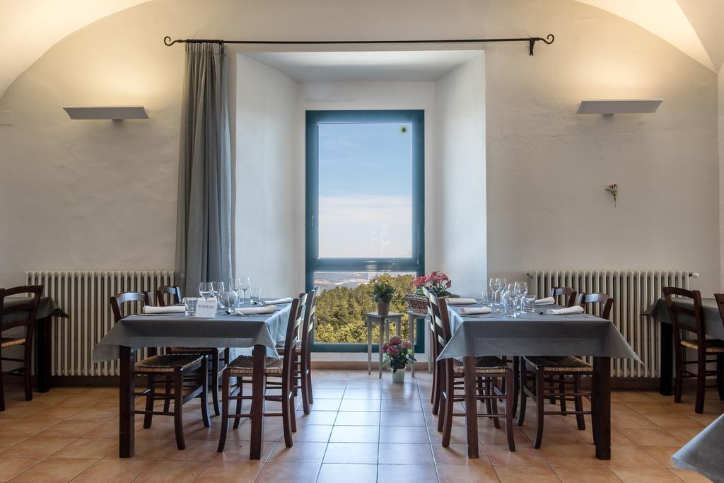 Hostatgeria Restaurant Els Angels Otel Madremanya Dış mekan fotoğraf