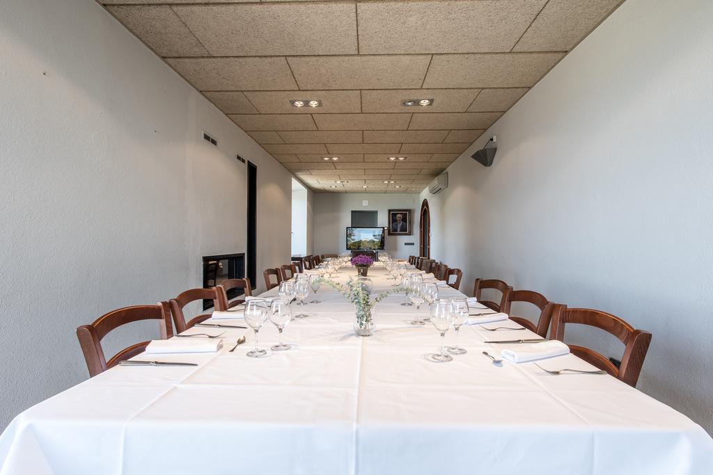 Hostatgeria Restaurant Els Angels Otel Madremanya Dış mekan fotoğraf